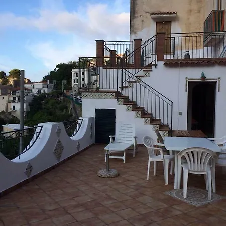 בית נופש Amalfi Wonderful House סקאלה
